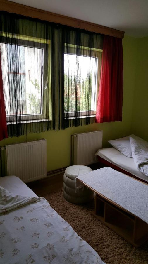 Apartmani Malina 3 Bijeljina Exteriér fotografie